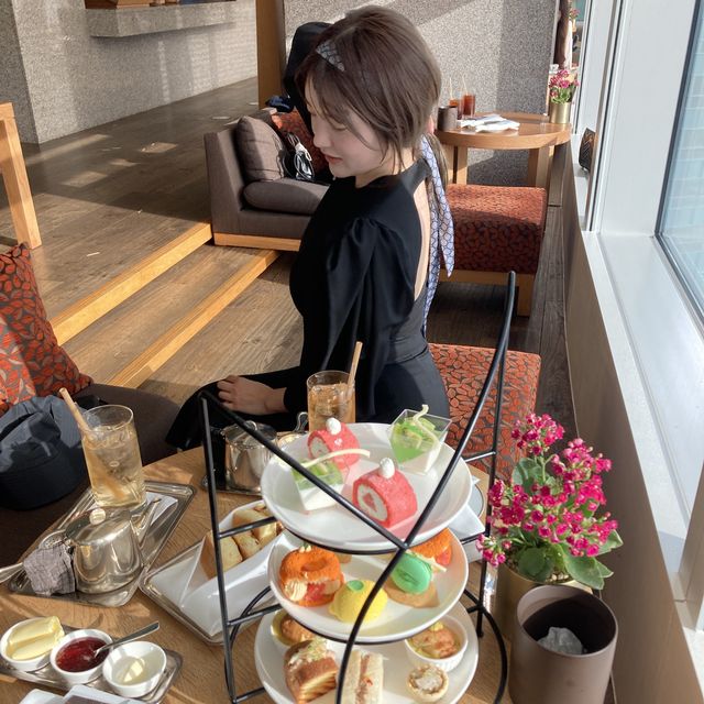 광안대교뷰 보면서 애프터눈티 먹기!