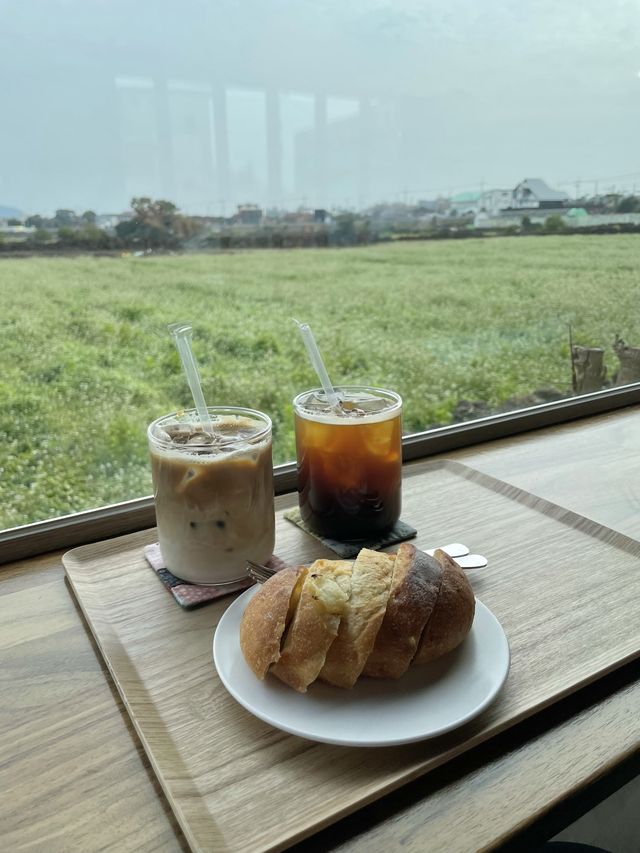 뷰 맛집🌾빵 맛집🥖가는곶세화