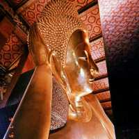 เที่ยววัดโพธิ์ หรือวัดพระเชตุพนวิมลมังคลาราม