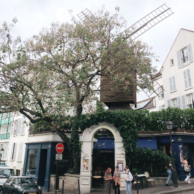 Wall of Love in Paris