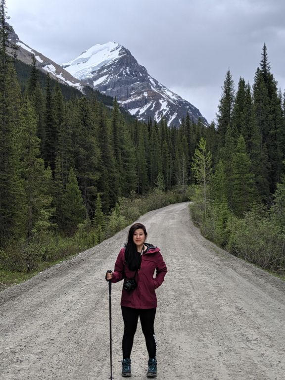 Hiking to Lake O'Hara