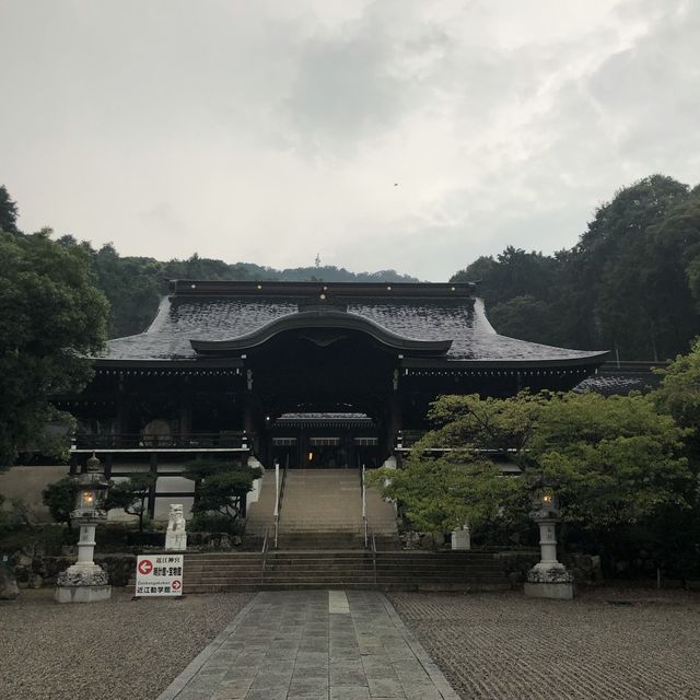 ちはやふるの舞台にもなった！ 近江神宮