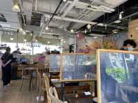 樓上空中花園Cafe✨ Poach 蟲二✨