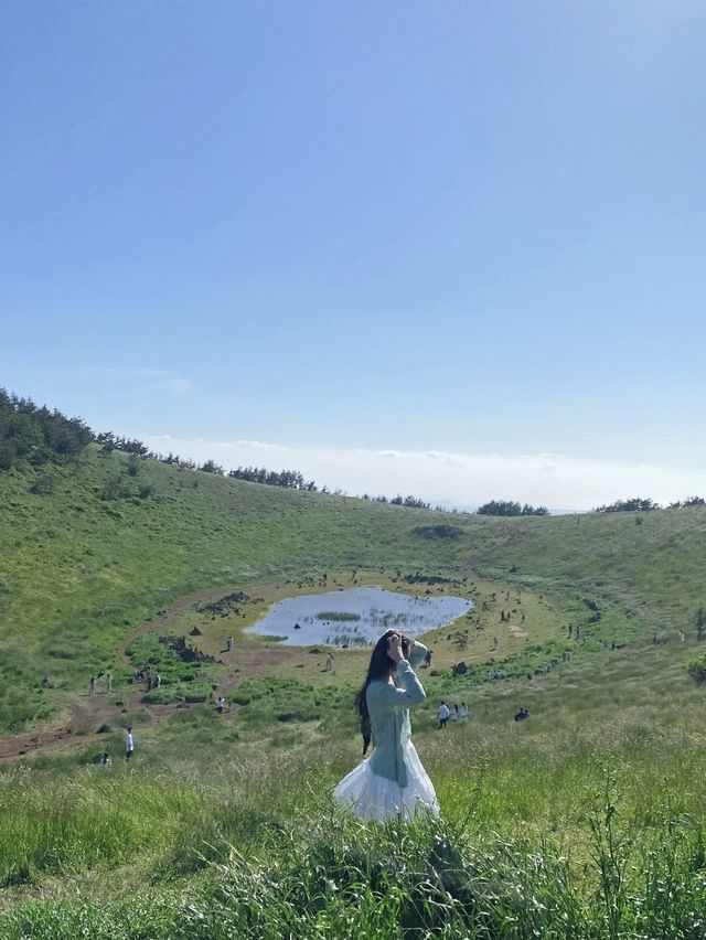 제주 유명 관광지 ‘금오름’ 🏞️