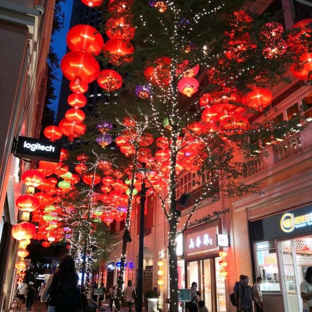 燈籠高高掛：利東街