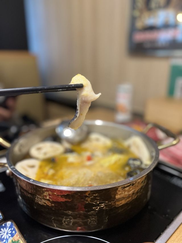 來自日本黑樺牛牧場火鍋放題