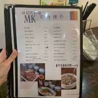 食得舒適飲得招積 嘆住冷氣食大排檔