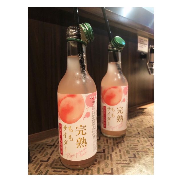 銅鑼灣特色暗黑風拉麵店