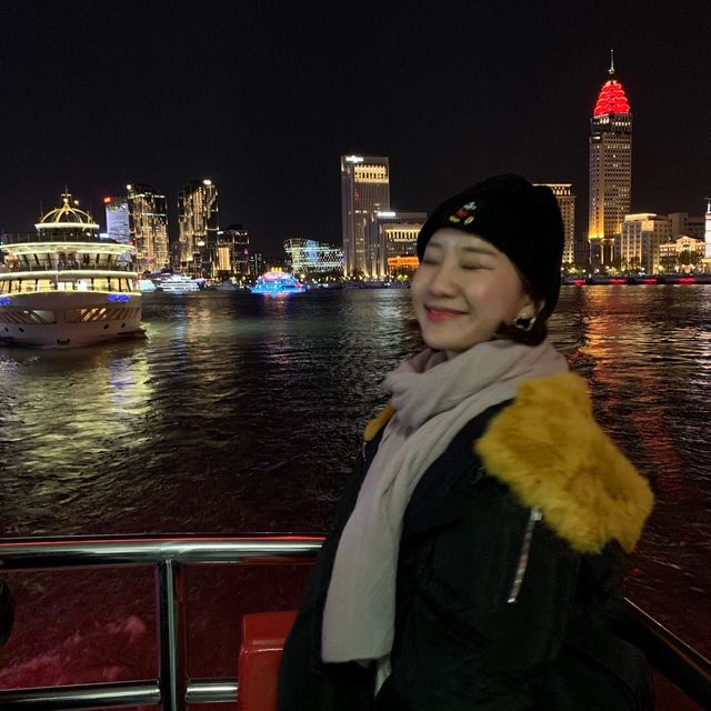 상하이 야경을 200% 즐길 수 있는 황푸강 유람선