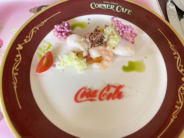 迪士尼樂園美國小鎮大街人氣大街餐廳Corner Cafe！