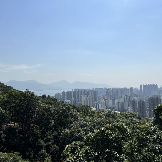 藍地水塘