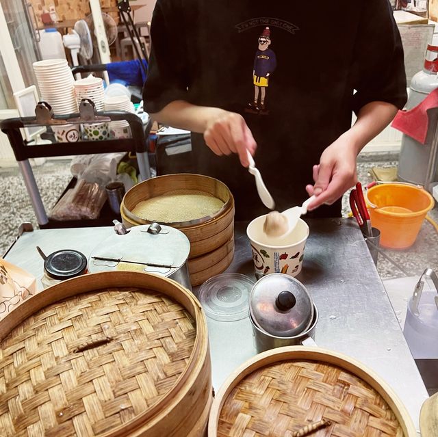 顏記清蒸肉圓｜一口一口的小肉圓跟肉粽