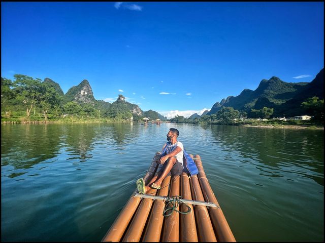Bamboo raft ride on the Li river