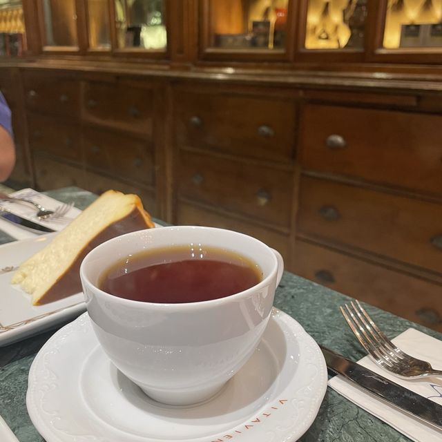 土耳其遊記 Istanbul 華麗佈置的甜品店 超好味