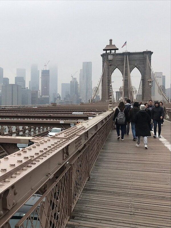 Brooklyn Bridge day trip guide and check-in.