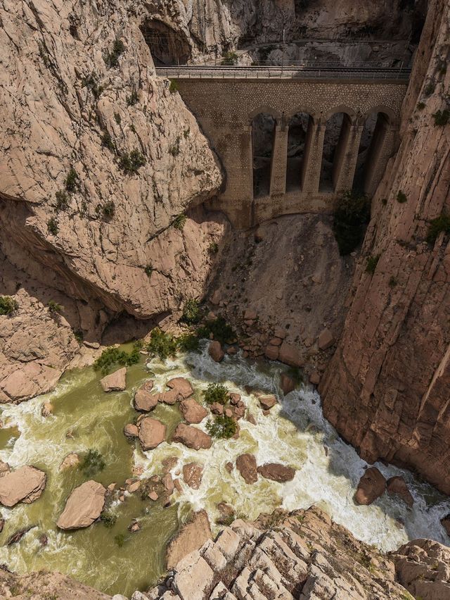 The "King's Road" in Spain is a place that adventurers long for.