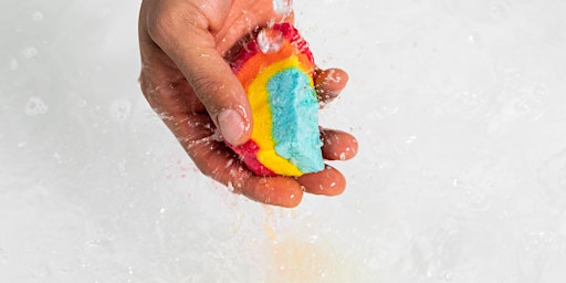 Planes en Barcelona: Taller de burbuja de baño en Lush Illa | Lush L'Illa Barcelona (planta -1, entrada c/Déu i Mata)