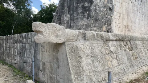 Chichen Itza- Mayan Ruins — traveler post in Chichen Itza
