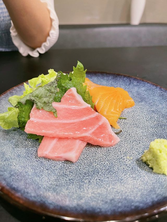 【美食】華麗金箔和牛西冷🐮