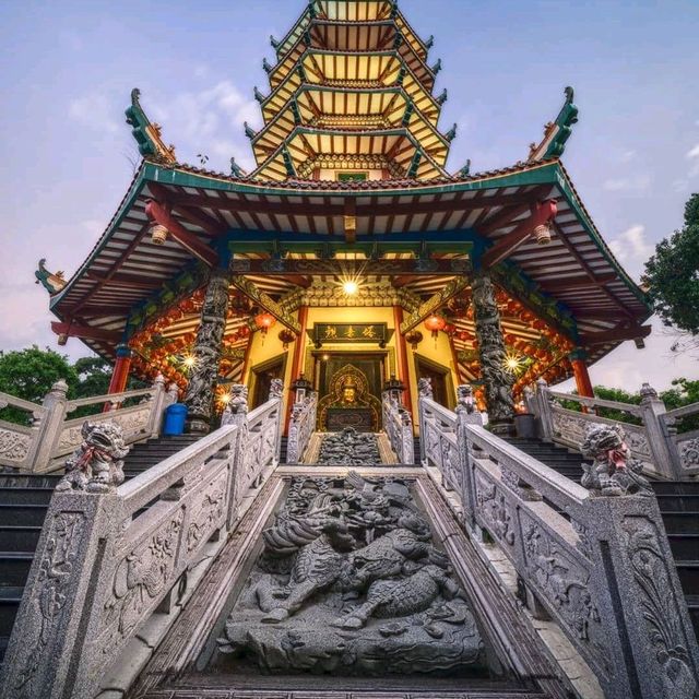 BUDDHAGAYA WATUGONG TEMPLE -SEMARANG