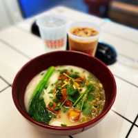 愛上米線 -- 尖沙咀分店