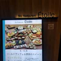 たまには贅沢なブッフェも🍽️🌃【スカイレストラン　エトワール】