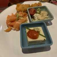 迪士尼大冒險家餐廳入面既半自助餐
