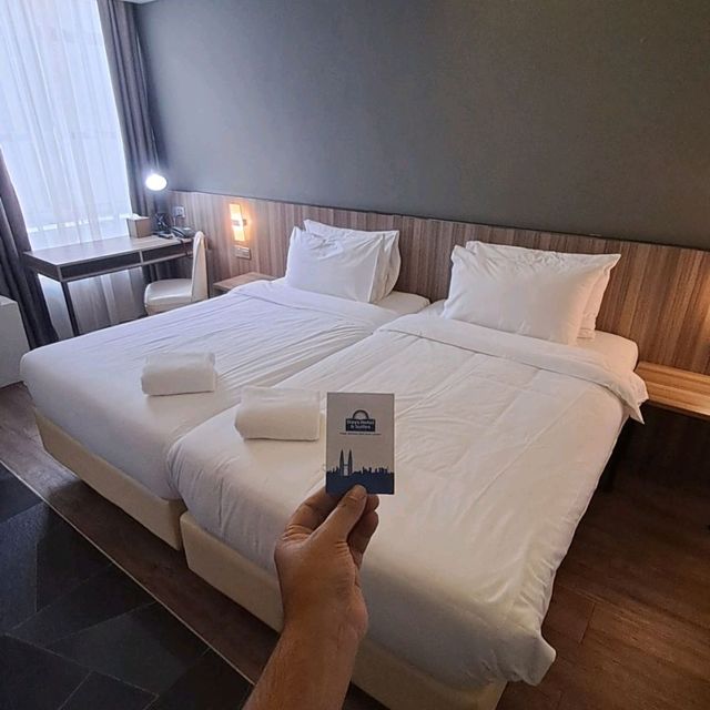 DAYS HOTEL & SUITES BY WYHDHAM ✨️✨️✨️✨️