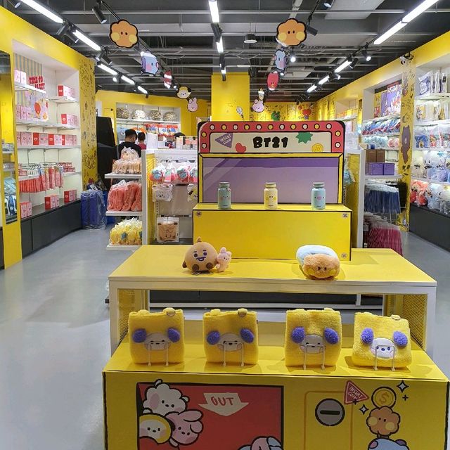 Play Line Friends Store - Funan Mall