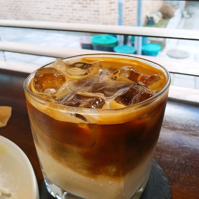 서울 종로 카페, 스펙터