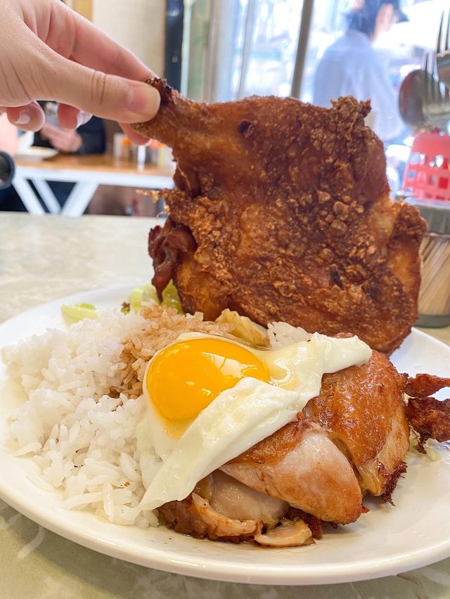 [食.油麻地] 找回小時候茶記人情味!  必點生炸雞髀王煎蛋飯❤️