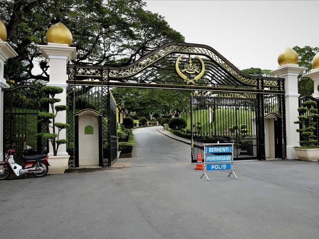 Iskandariah Palace Kuala Kangsar 🏰✨