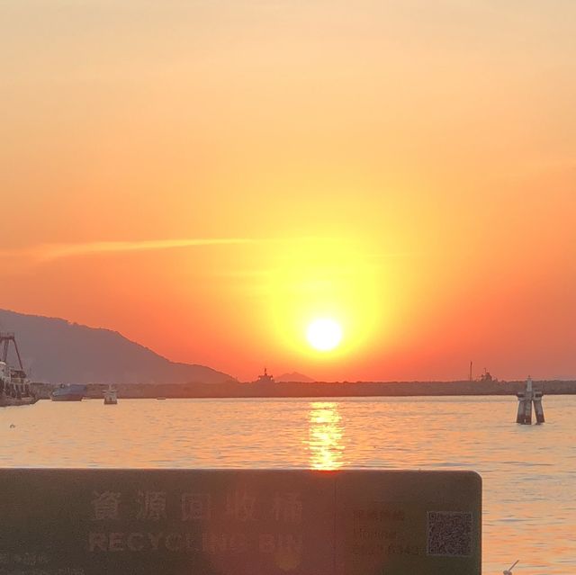 A short getaway to the ‘dumb-bell’ island. 