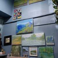 พาชมแกลอรี่ลับในคาเฟ่ย่านลาดกระบัง