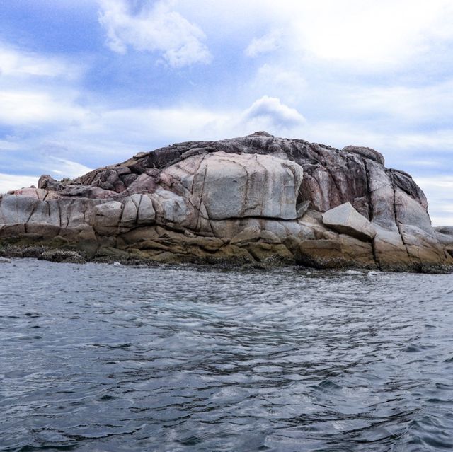 เกาะหินซ้อน มหัศจรรย์ความงามธรรมชาติสร้าง 
