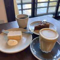【大阪・北浜】レトロな浅煎りの豆のコーヒー専門店
