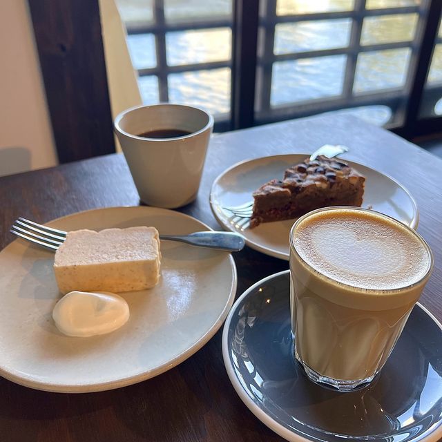 【大阪・北浜】レトロな浅煎りの豆のコーヒー専門店