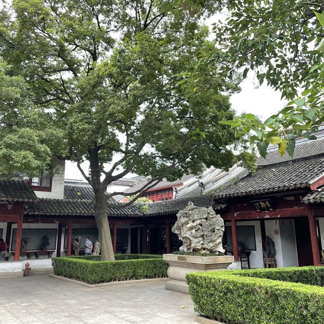 Confucian temple - Lovely place!