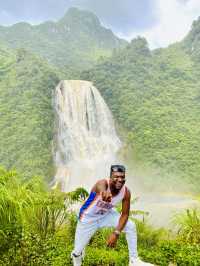 Don’t go chasing waterfalls at Guanling 安顺