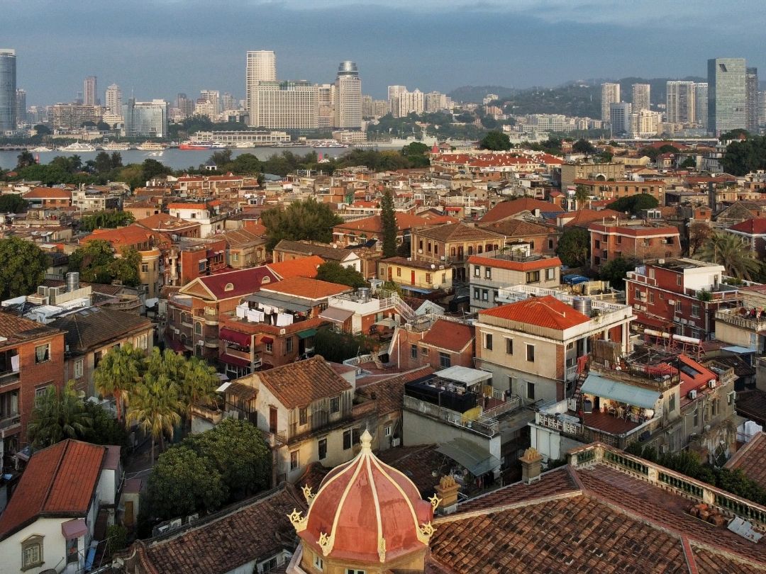 Pulau Gulangyu yang Ajaib di lepas pantai Xiamen (Fujian)