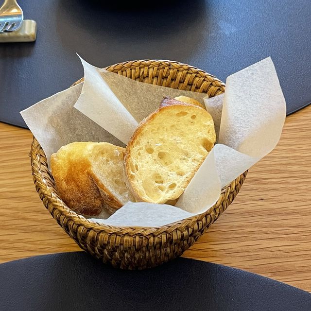 스칸디나비안 레스토랑은 처음인데 눈이 뒤집히는 맛?!