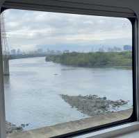 搭乘首航EMU3000新自強號，一起去旅行吧