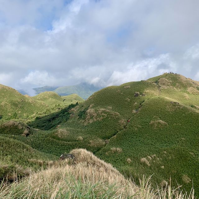 陽明山國家公園｜七星山主峰、東峰🏔我登頂啦～