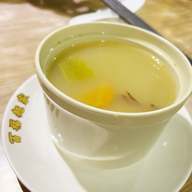 本土出色嘅老牌手打竹昇麵😏 百福麵家🍜