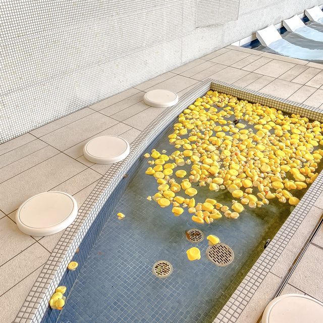 都ホテル博多の屋外スパエリアの様子