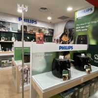 Best Denki, one-stop electronics store