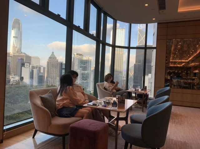 CBD 景色盡收眼底 令景特色下午茶