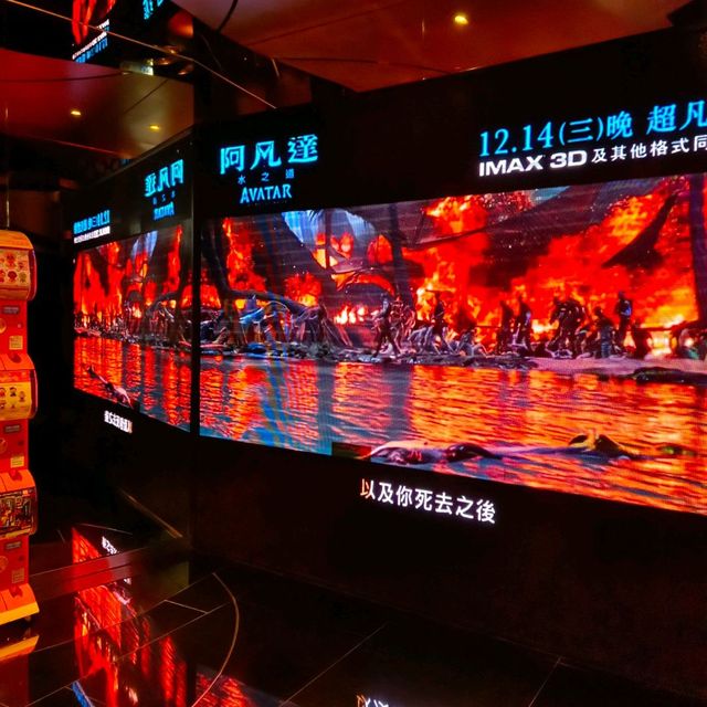 所有的戰爭！都是傷敵一千，自傷八百！看完阿凡達有感！