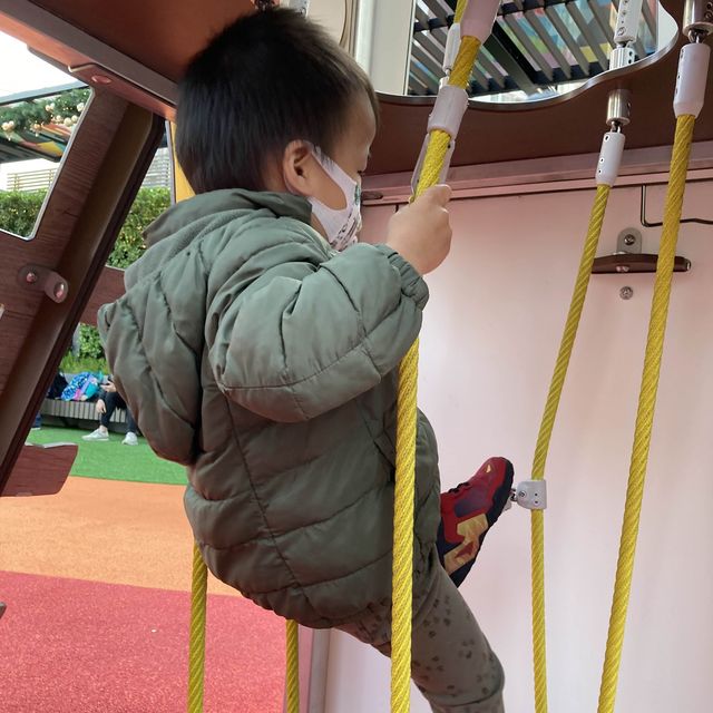 《人山人海空中樂園～PLAY GARDEN》