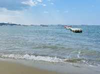 ชายหาดพัทยาตอนนี้เป็นหาดว่าวไปแล้ว 